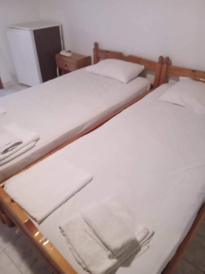 Mylonas Rooms Pandokrátor Kültér fotó