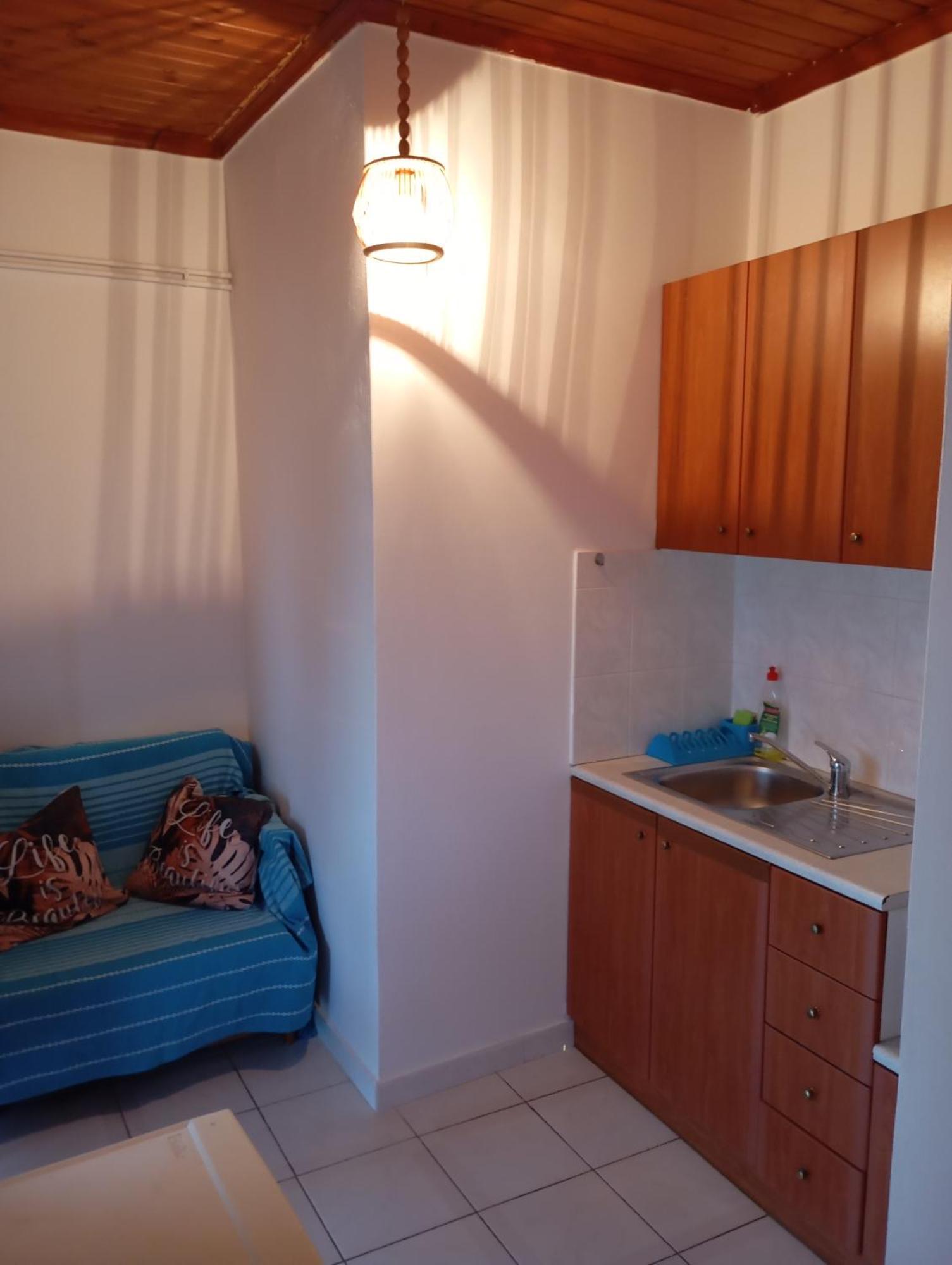 Mylonas Rooms Pandokrátor Kültér fotó